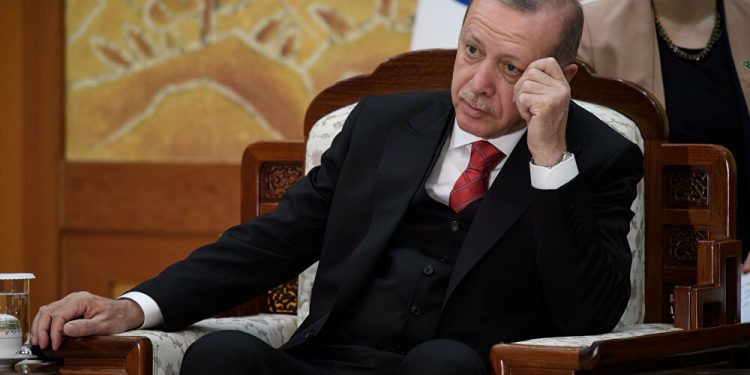 هل يساوم أردوغان المعارضة للتنازل عن الحكم مقابل العفو؟