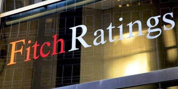 فيتش تحذر تركيا: “الاقتصاد البدعي” يعزز المخاطر المالية