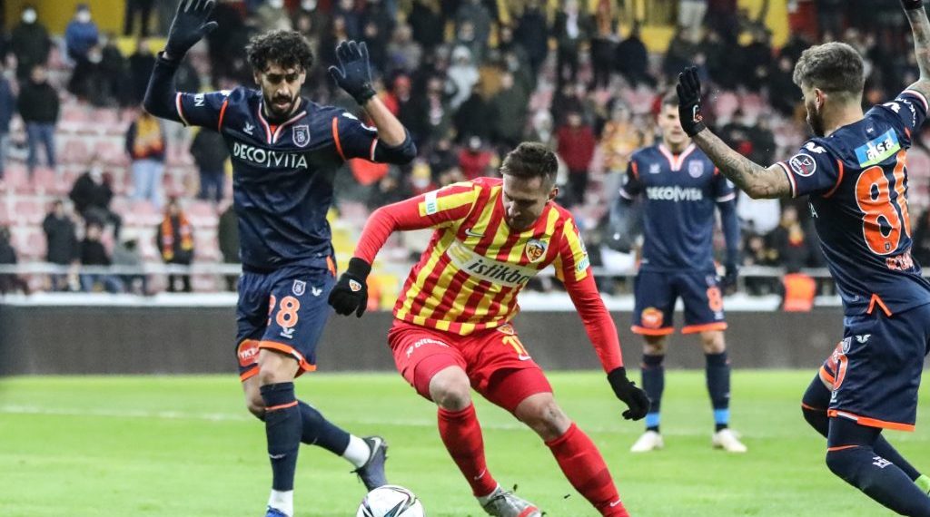 قيصري سبور يهزم بلدية إسطنبول