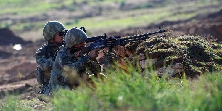 الجيش التركي يعلن تحييد 29 إرهابيًّا شمالي سورية