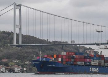 هل تغلق تركيا مضيق الدردنيل والبوسفور أمام البواخر الروسية؟