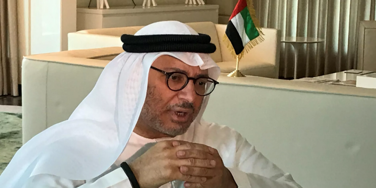 الإمارات.. أنور قرقاش يعلق على زيارة أردوغان