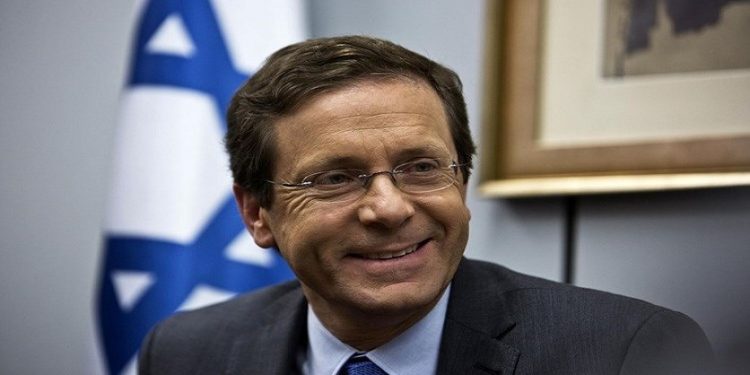 الرئيس الإسرائيلي يزور اليونان قبل تركيا