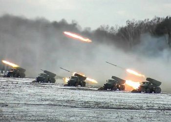 أوكرانيا تسقط 22 مقاتلة ومروحية روسية وتدمر 102 دبابة