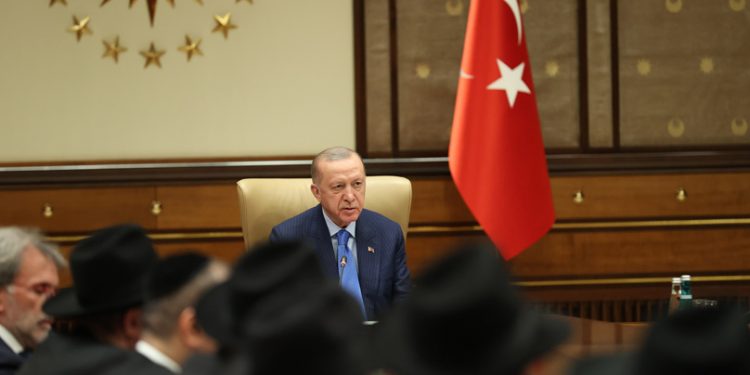أردوغان يستعد لاستقبال الرئيس الإسرائيلي