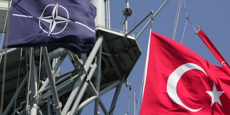 تركيا تقول إنها ستظل جزءًا مهمًّا في حلف “الناتو”