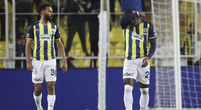 فنربخشة يخسر على أرضه من بلدية إسطنبول