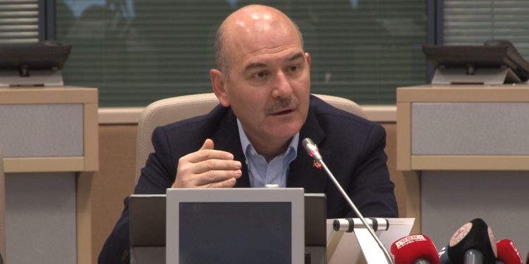 وزير تركي: توقعات حدوث زلزال مدمر في إسطنبول ليس سرًا