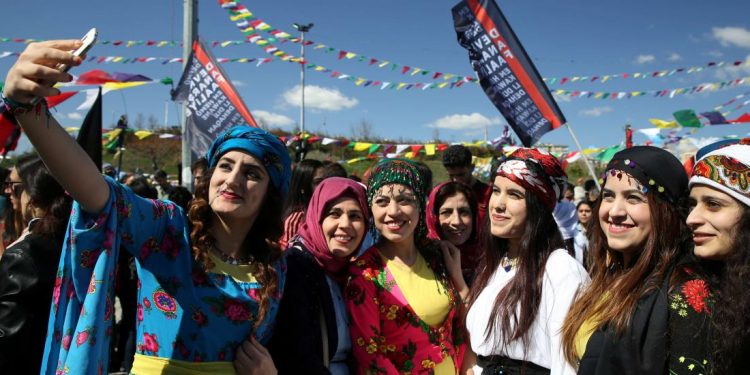 “الجيل Z” من المجتمع الكردي في تركيا غير مهتم بالسياسة