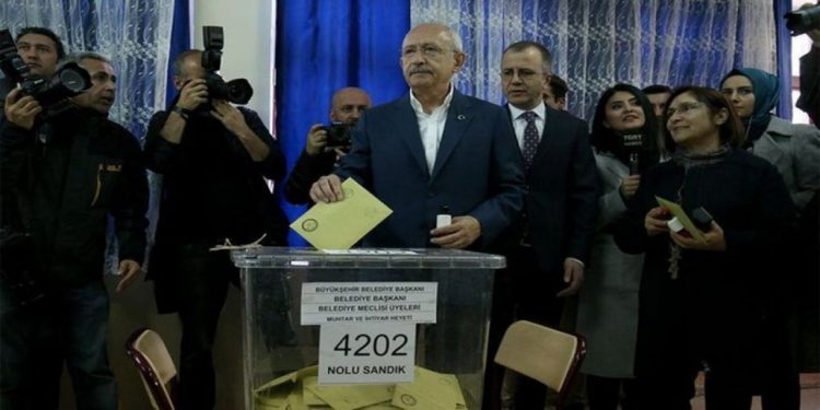 حزب الشعب الجمهوري أكثر المتضررين من قانون الانتخابات الجديد