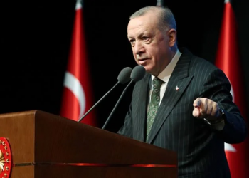 84 % من مؤيدي العدالة والتنمية يعارضون أردوغان فيما يتعلق بالسوريين