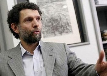 عثمان كافالا يحصل من خلف القضبان على جائزة ألمانية