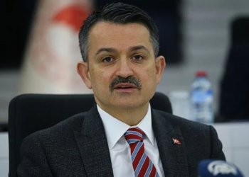 استقالة وزير الزراعة والغابات التركي بكير باكدميرلي!