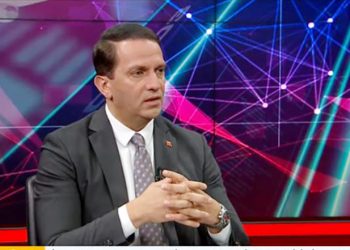 بعد اتهامه بالتحرش.. قيادي بحزب أردوغان يهدد بتلفيق تهم لمهاجميه