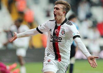 توتنهام الإنجليزي يخطط لضم رضوان يلماز نجم بشكتاش التركي