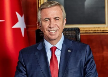 استطلاع رأي: شعبية عمدة أنقرة تتزايد