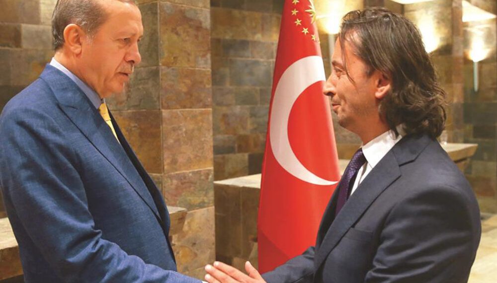 الكاتب المثير إبراهيم قراغول يغادر صحيفة يني شفق