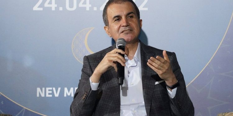 العدالة والتنمية يقر بارتفاع الأسعار في تركيا ويعد بانخفاضها