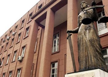 الإفراج عن جنرال تركي بعد اتهامه بالتورط في الانقلاب