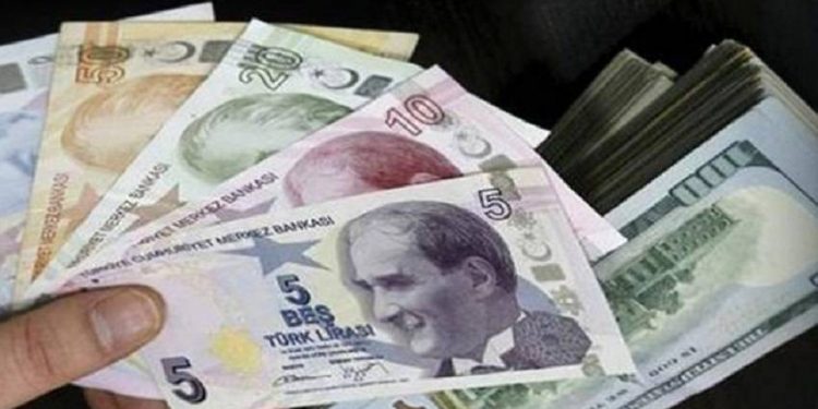 أردوغان يعود بالليرة التركية إلى ما قبل 50 سنة