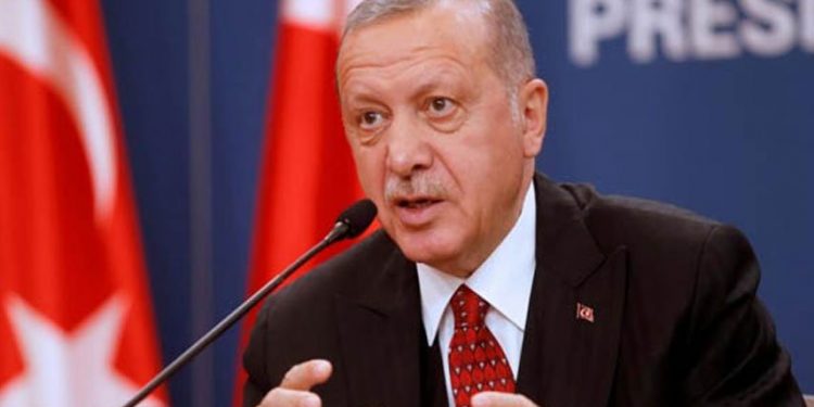 أردوغان يتحدّث عن إعادة مليون سوري لبلادهم طواعيةً!