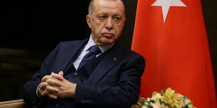 3 مرشحين يتقدمون على أردوغان في أحدث استطلاع رأي