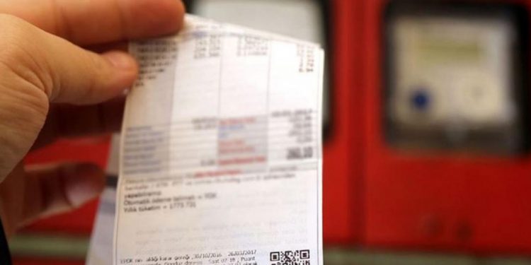 دراسة: 75% من الأتراك يخشون عدم القدرة على سداد فواتيرهم