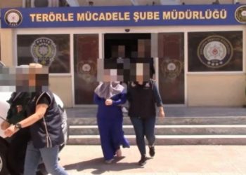 تركيا.. اعتقال 7 مدرسات وطالبات جامعيات بتهم إرهابية