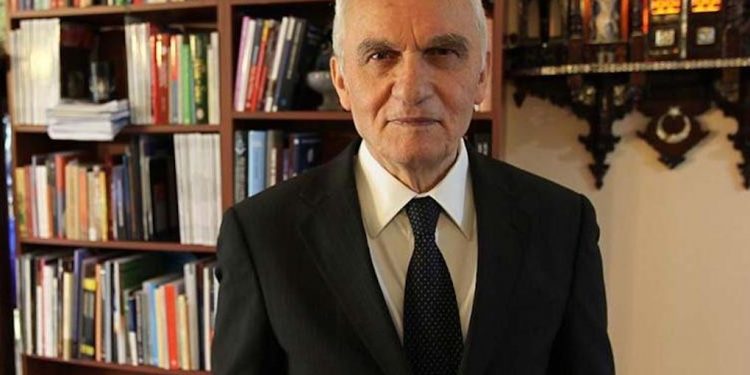 دبلوماسي سابق: أردوغان يستغل انشغال بوتين والناتو لخوض عملية عسكرية في سوريا