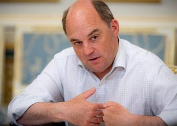 وزير الدفاع البريطاني يعلن عن زيارة إلى تركيا