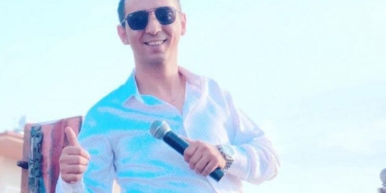 اعتقال موسيقار غنى باللغة الكردية في حفل زفاف