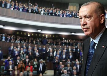 صحفي تركي: التوترات تتصاعد في صفوف الحزب الحاكم