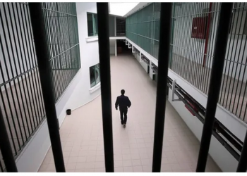 منظمة حقوقية: النساء بتعرضن لسوء معاملة في السجون التركية