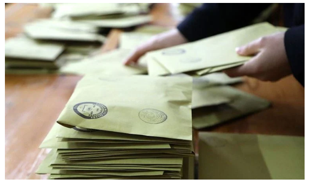 دراسة: تراجع أصوات حزب أردوغان إلى ما دون 30٪