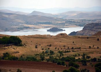 تراخيص تعدين في أكثر من 100 منطقة بولاية تونجلي