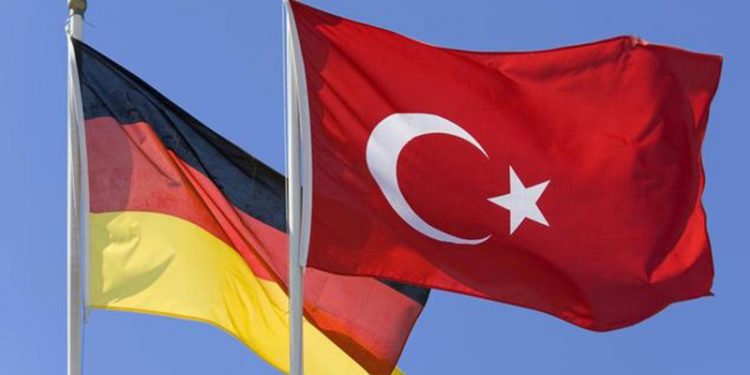 ألمانيا تتهم تركيًا بالتجسس