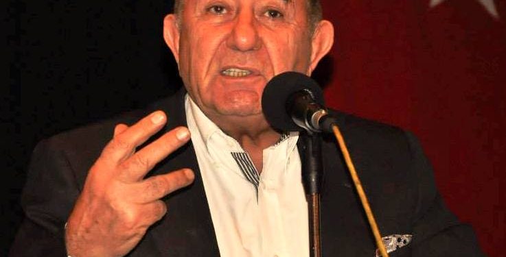 بروفيسور تركي: سعر الدولار قد يصبح 50 ليرة تركية!