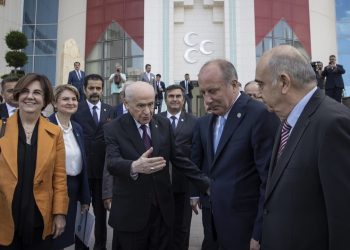 مرشح رئاسي سابق يلتقي حليف أردوغان