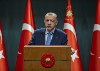أردوغان: تركيا ستظل أكبر بلد يستضيف اللاجئين