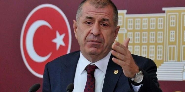 تركيا قد تشهد تحالفا ثالثا يضم 5 أحزاب