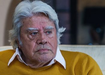 وفاة الممثل التركي جونيت أركين