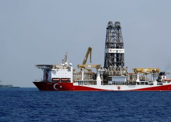 وزير الطاقة التركي يكشف عن مشاريع بلاده في الطاقة والتنقيب عنها في المتوسط