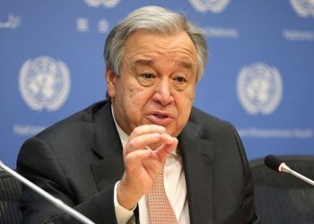 غوتيريش يصل إلى تركيا للمشاركة في توقيع اتفاقية “إسطنبول” بشأن الحبوب الأوكرانية