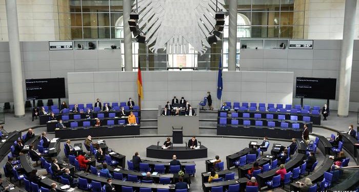 البرلمان الألماني يصوّت لصالح انضمام “فنلندا” و”السويد” إلى حلف الناتو