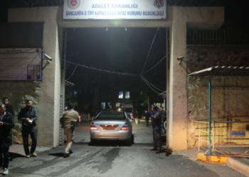 وفاة مشبوهة في سجن تركي لشاب يبلغ 25 عامًا