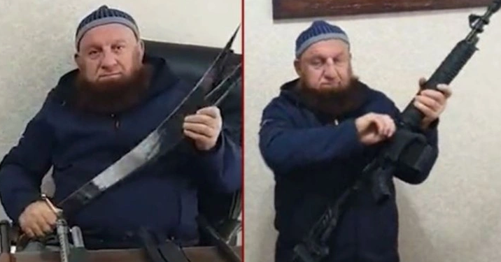 تركي يحمل سيفًا وبحوزته العديد من الأسلحة!.. هكذا تعاملت مع السلطات