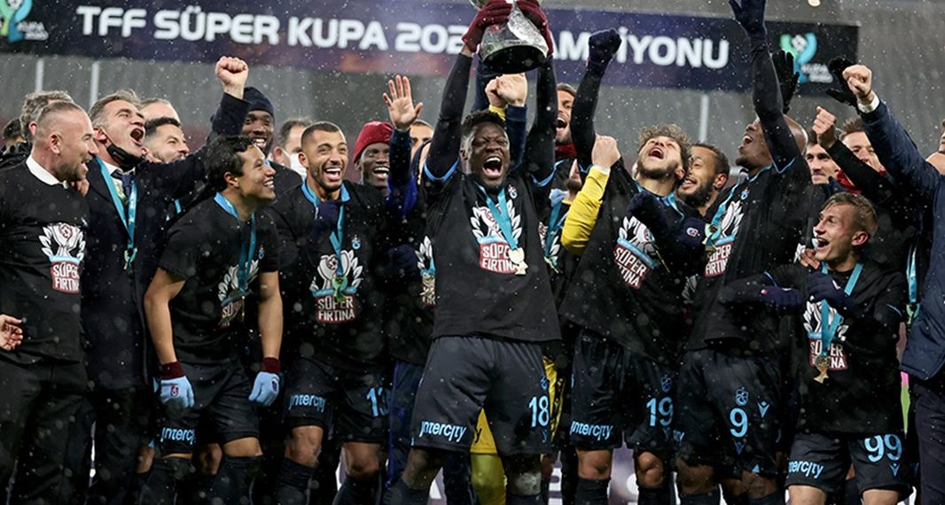 طرابزون سبور يتوج ببطولة كأس السوبر