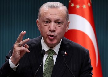 التضخم يزعج قادة أحزاب المعارضة في تركيا