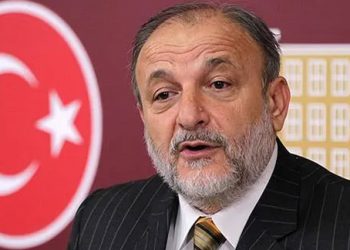 سياسي بحزب الحركة القومية: تركيا يخيم عليها مناخ الخوف