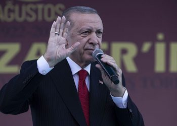 أردوغان ينفي وجود بطالة في تركيا!